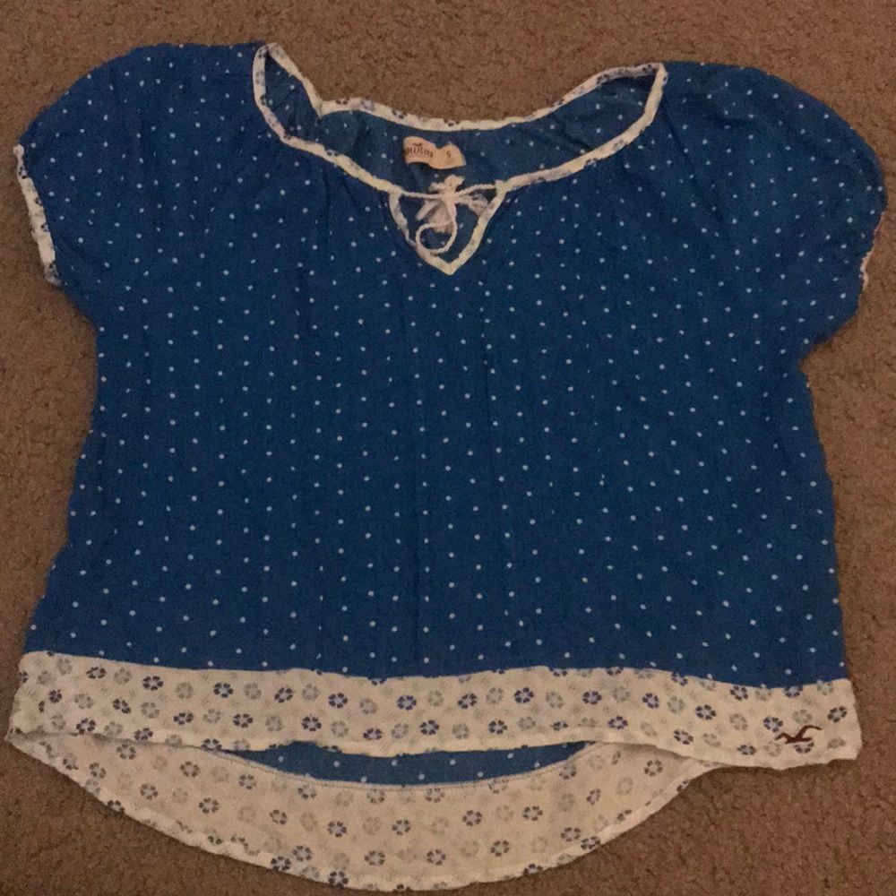 Hollister top